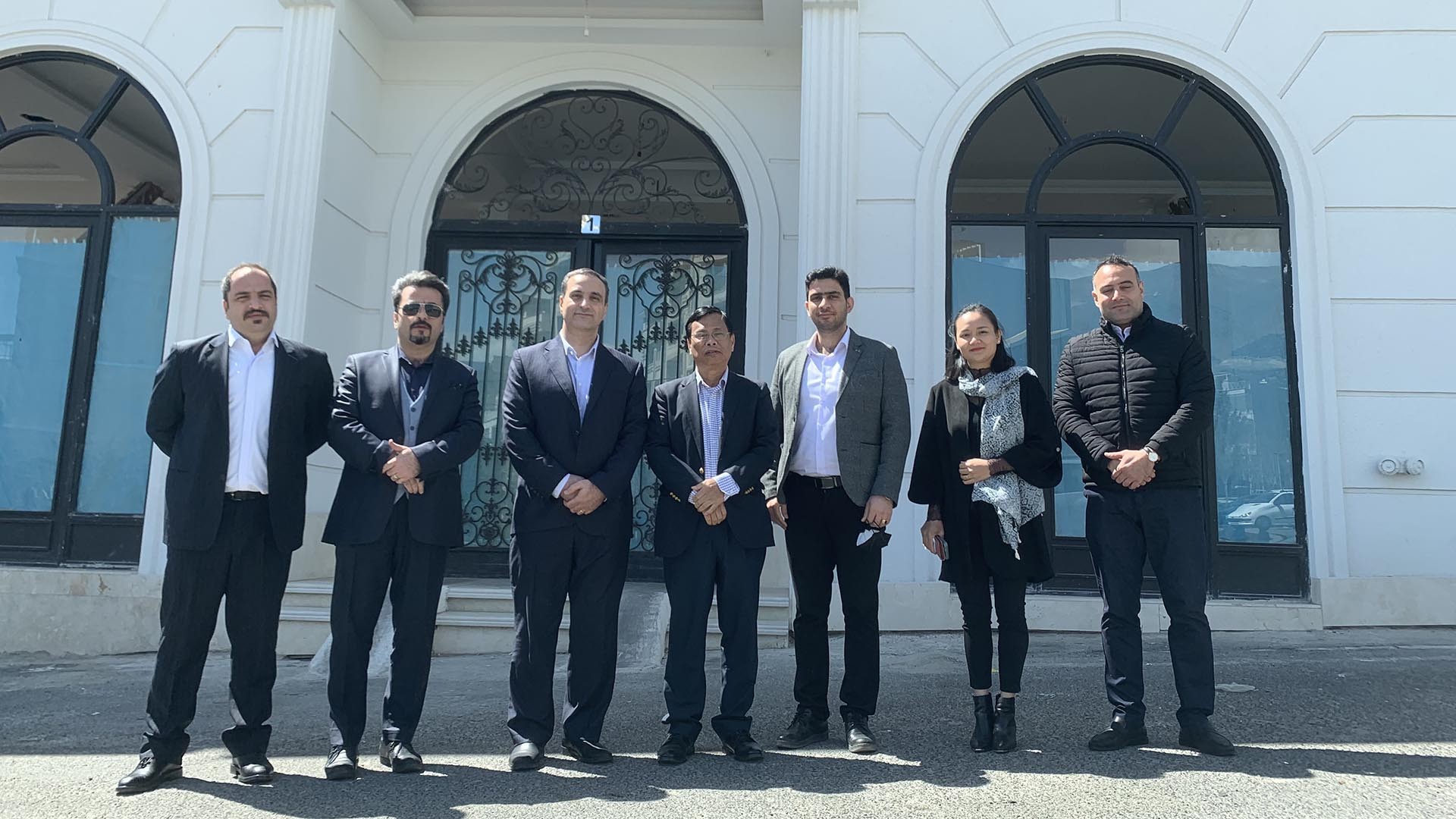 Iranian company desires cooperation with Vietnamese construction businesses